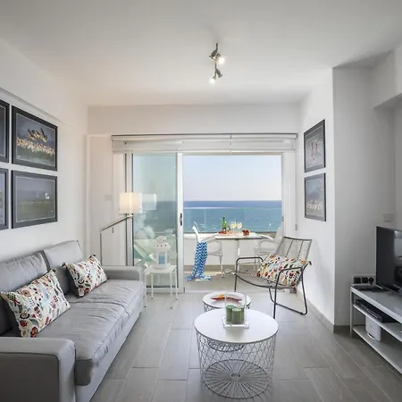 Vilă You Will Love This Luxury On The Beach, 1386 *