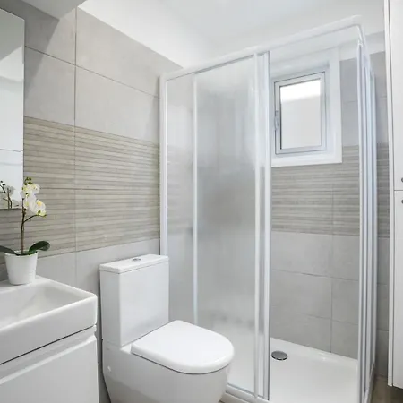 You Will Love This Luxury On The Beach, 1386 Vilă *
